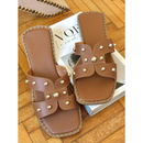 Chinelo Rasteirinha Feminina Fashion com Aplicações Douradas Sandália Elegante e Confortável Verão