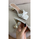 TAMANCO FEMININO SANDÁLIA SALTO FOLHA DOURADO TAÇA 6cm CONFORTO LANÇAMENTO