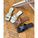 Chinelo Rasteirinha Feminina Fashion com Aplicações Douradas Sandália Elegante e Confortável Verão